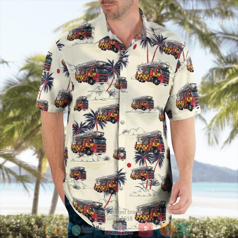 Bedfordshire-England-United-Kingdom-Bedfordshire-And-Luton-Fire-And-Rescue-Service-Aerial-Ladder-Platform-Hawaiian-Shirt-3